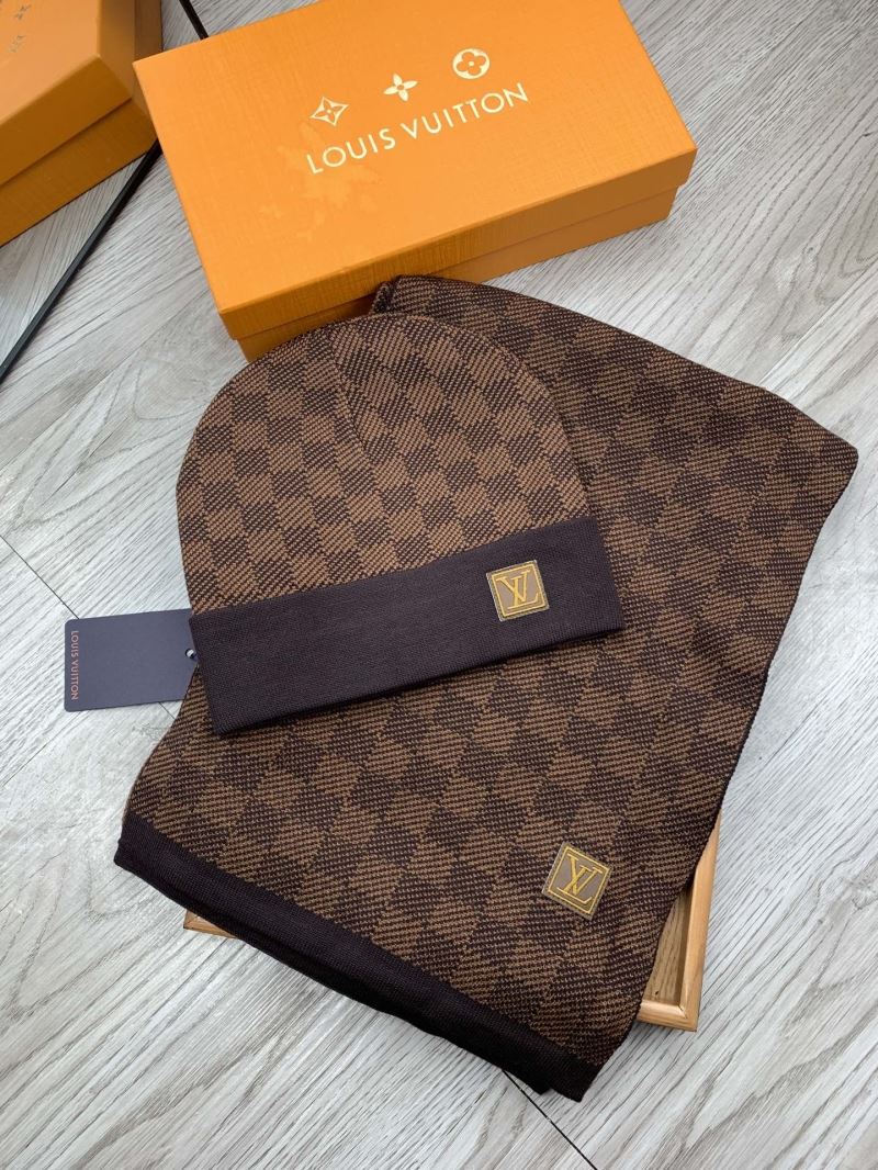 Louis Vuitton Caps Scarfs